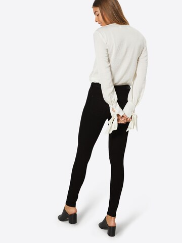 Skinny Jean ESPRIT en noir : derrière