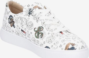Finn Comfort Sneaker in Weiß