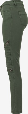 Slimfit Pantaloni di Urban Classics in verde