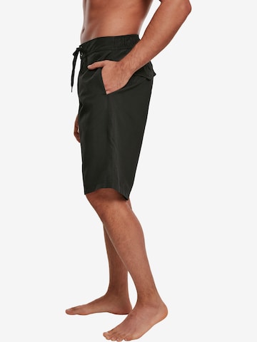 Urban Classics Regular Board Shorts in Black