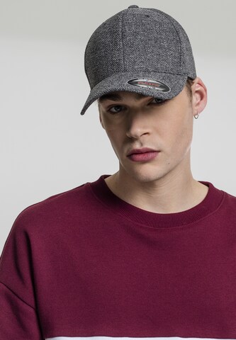 Flexfit Cap in Grey