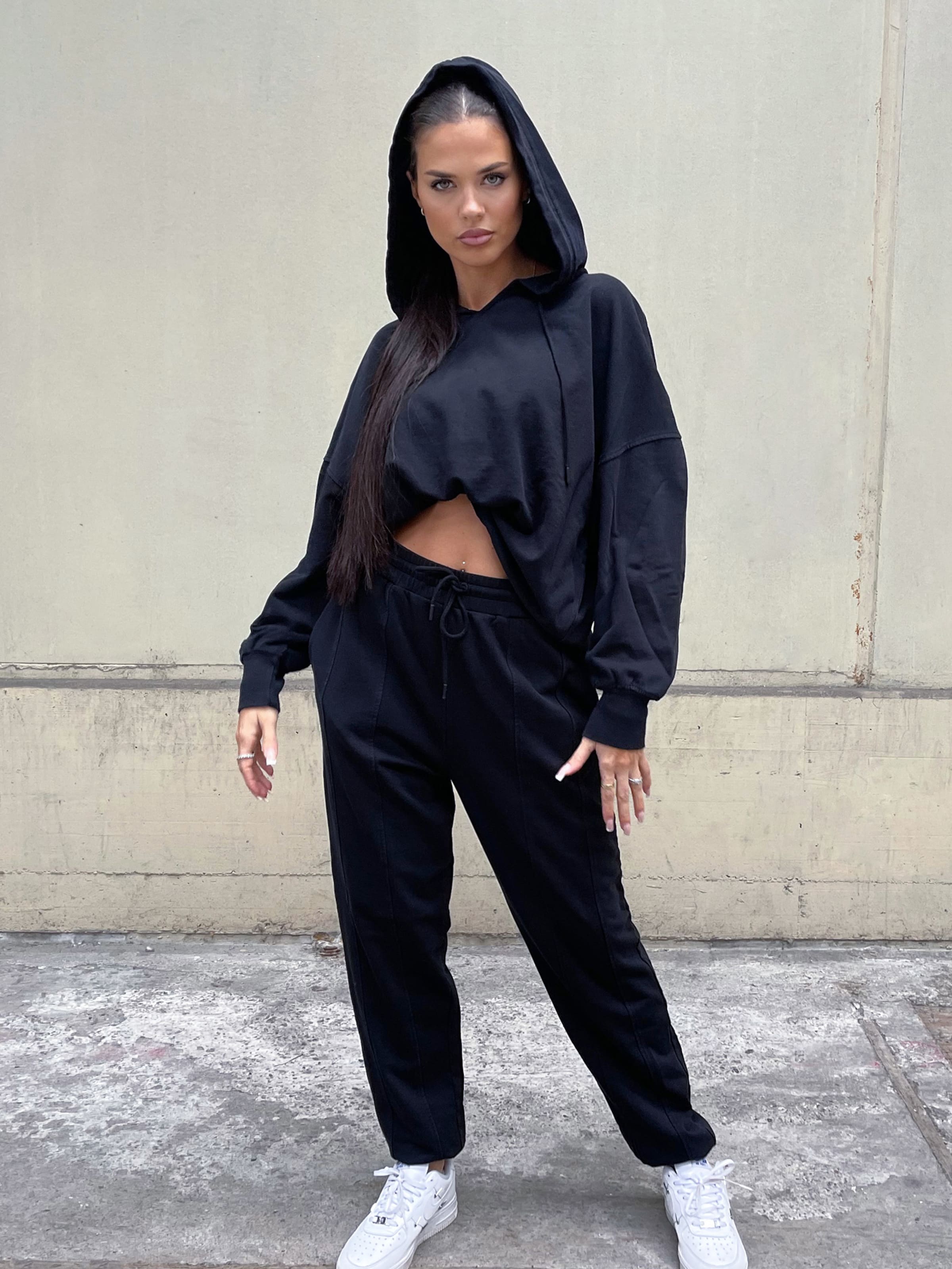Mimoza - Black Sweat Look by ABOUT YOU Limited