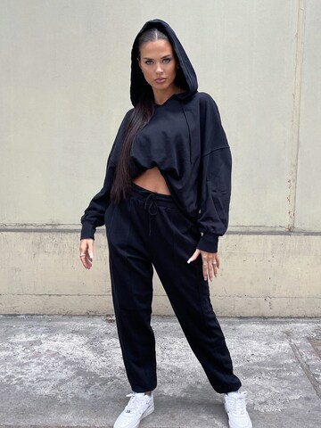 Black Sweat Look by ABOUT YOU Limited