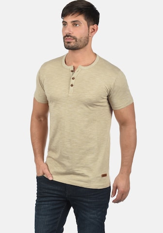 !Solid Rundhalsshirt 'Sigos' in Beige: predná strana