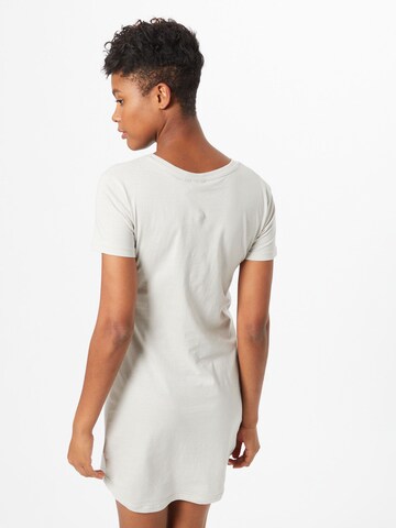 Eight2Nine T-Shirt Kleid in Weiß