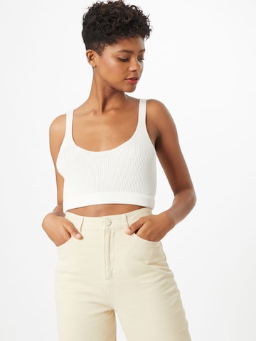 NU-IN Knitted Top in White: front