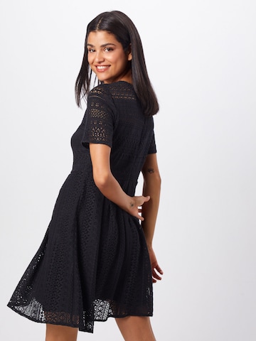 Robe 'HONEY' VERO MODA en noir : derrière