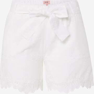 ONLY Shorts 'Shery Anglais' in Weiß: predná strana
