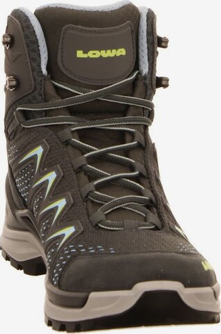 LOWA Boots 'Innox Pro' in Brown