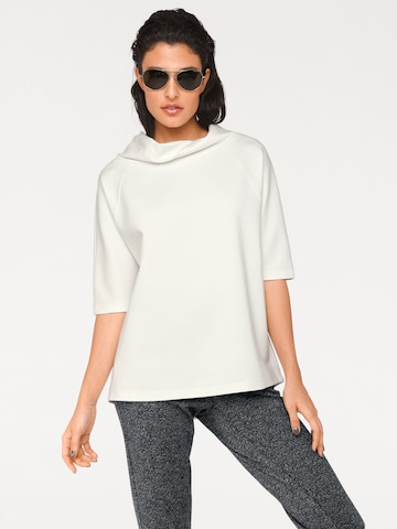 heine Shirt in Beige: front