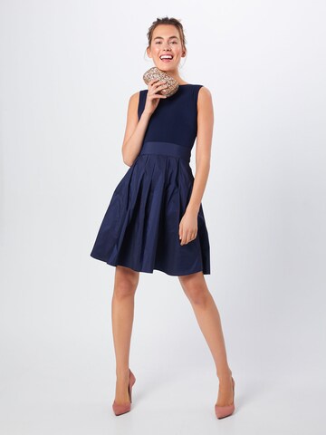 Robe 'Microtaf' SWING en bleu