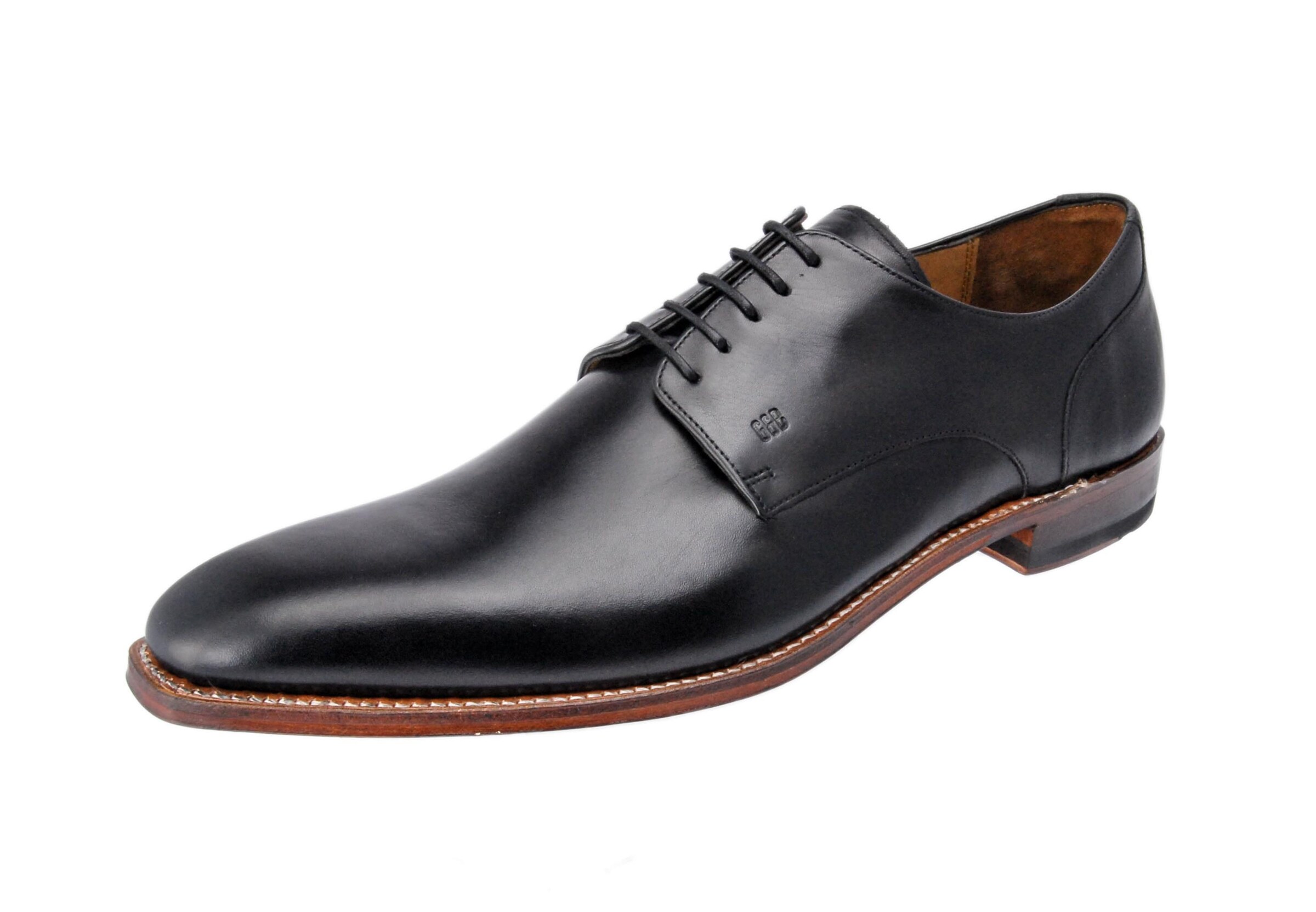 Scarpa stringata 'Milan' di Gordon & Bros in nero: frontale