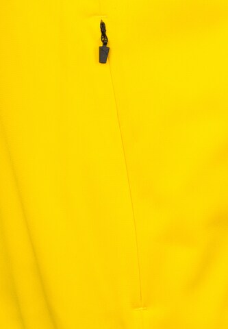 PUMA Training Jacket in Yellow