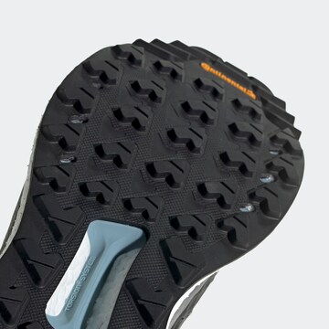 Botine 'Terrex Free Hiker' de la ADIDAS PERFORMANCE pe gri