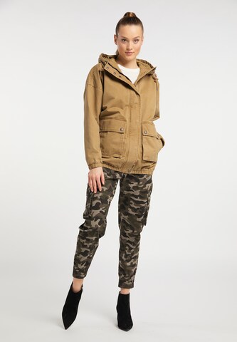 DreiMaster Vintage Übergangsjacke in Braun: Vorderseite