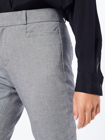 Banana Republic Regular Hose 'SLOAN YD' in Grau