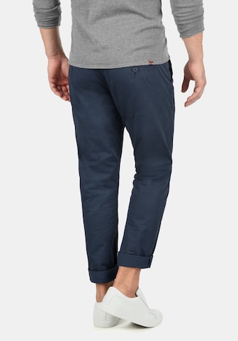 BLEND Regular Chinohose 'Tromp' in Blau