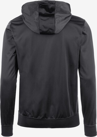 UMBRO Sportsweatshirt 'Club Essential' in Zwart