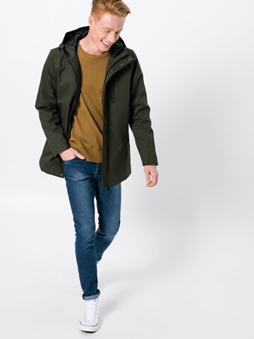 Revolution Between-season jacket in Green