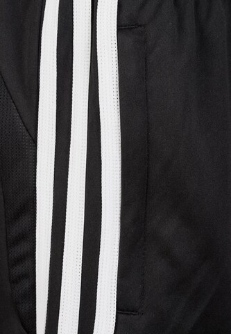 ADIDAS PERFORMANCE Lużny krój Spodnie sportowe 'Tiro' w kolorze czarny
