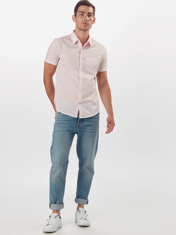 BURTON MENSWEAR LONDON Regular Fit Hemd in Pink