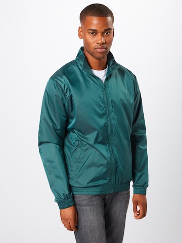 Urban ClassicsPrijelazna jakna - zelena boja