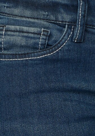 ARIZONA Flared Jeans in Blau