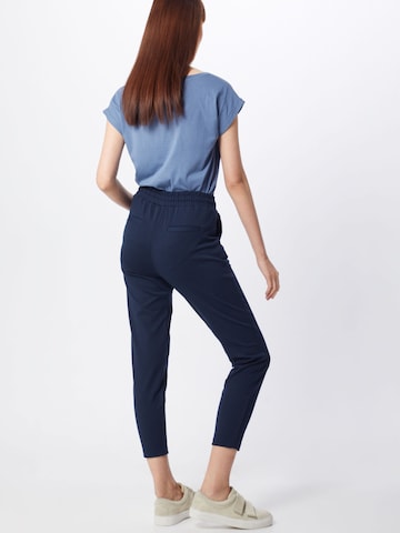 Coupe slim Pantalon 'Rizetta' b.young en bleu : derrière