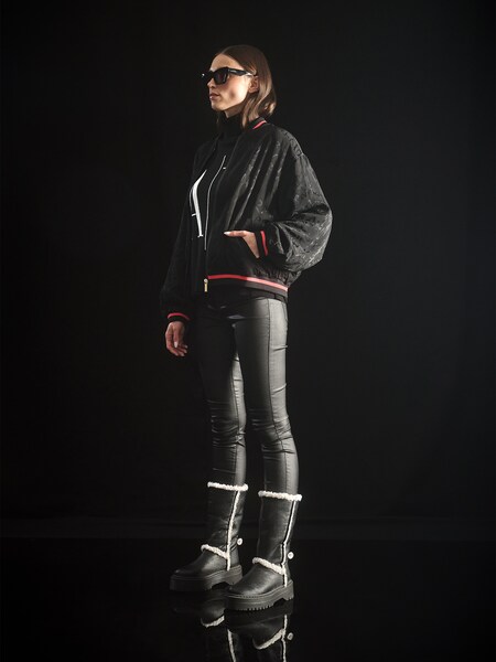 Charlie Weiss - Edgy Black Look by Armani Exchange