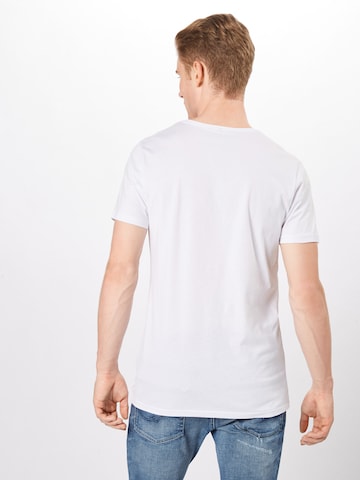 T-Shirt 'Mickey Mouse' Mister Tee en blanc : derrière