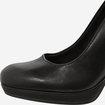 TAMARIS Pumps in Black