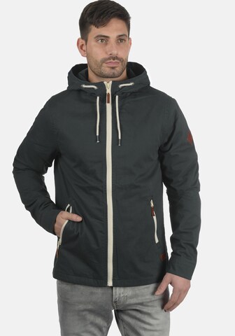 Veste mi-saison 'Bobby' BLEND en bleu : devant