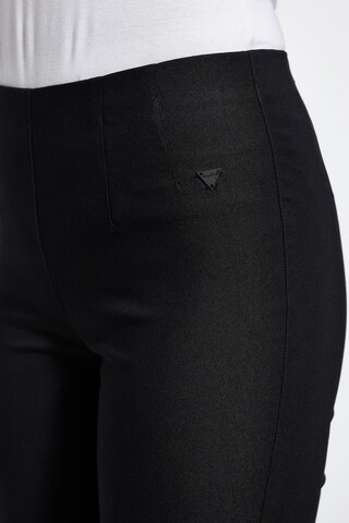 LAURIE Slimfit Hose 'Vicky' in Schwarz