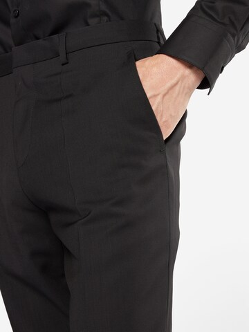 Coupe slim Pantalon à plis 'Hartley' HUGO en noir