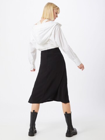ABOUT YOU Skirt 'Cathlin' in Black