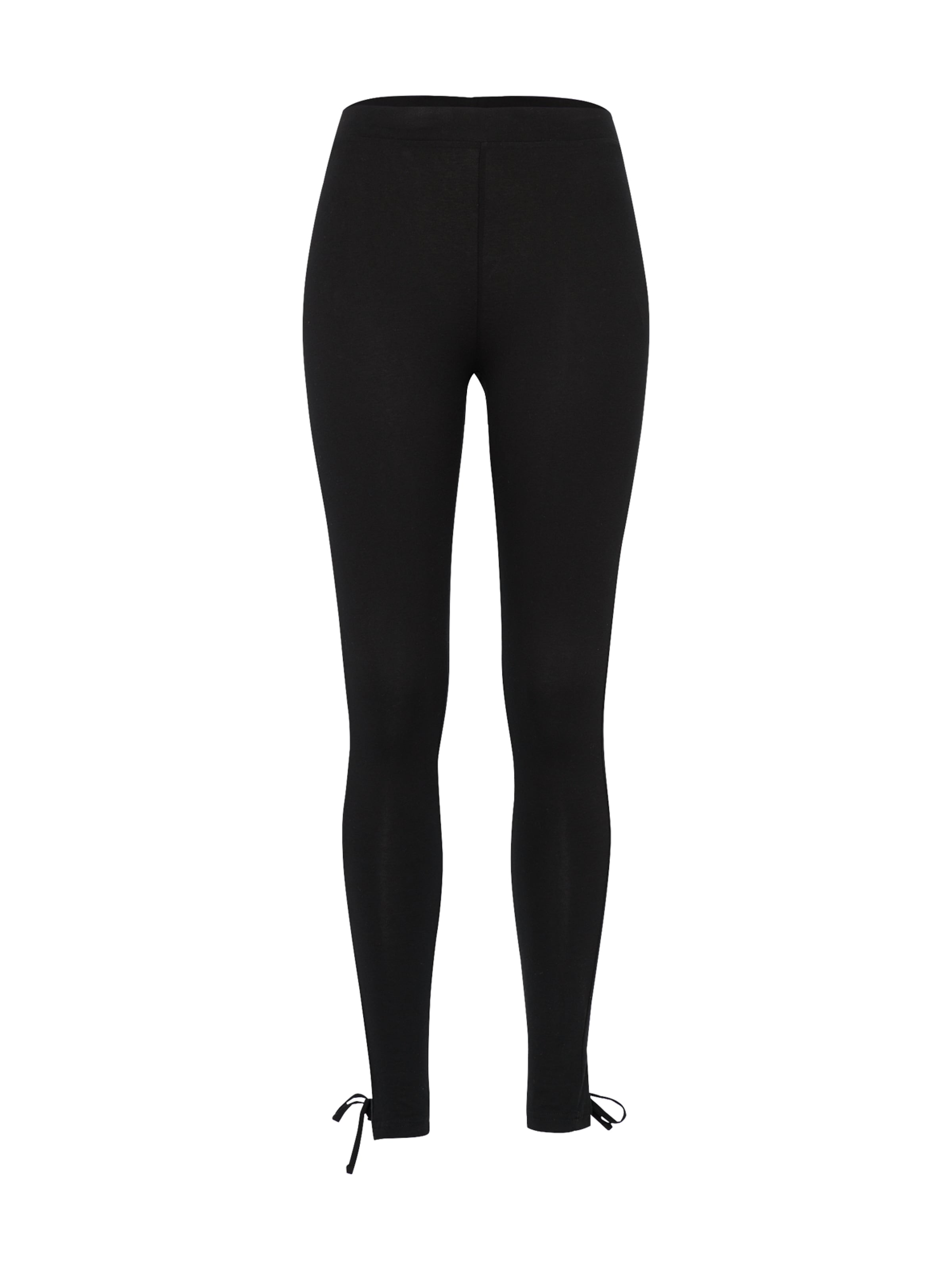 Skinny Leggings di Urban Classics in nero: frontale