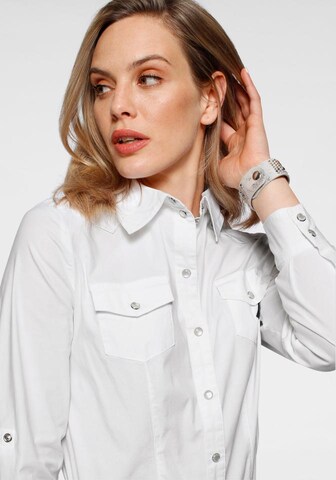 ARIZONA Blouse in White: front