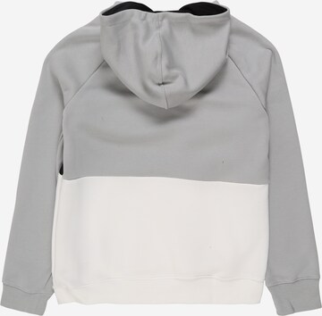 Nike Sportswear Regular Fit Sweatshirt 'Air PO' in Grau