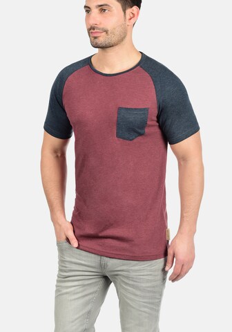 T-Shirt 'Gresham' INDICODE JEANS en rouge : devant