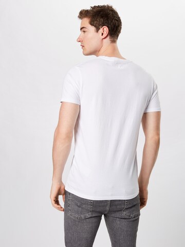 LEVI'S ® Shirt 'Housemark V Neck Tee' in White: back