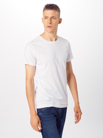 Casual Friday Bluser & t-shirts 'David' i hvid