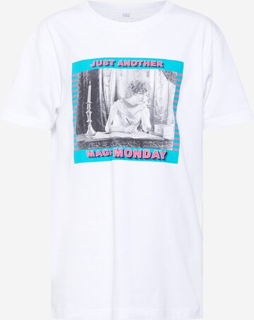 Merchcode Shirts 'Magic Monday' i hvid: forside