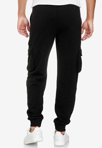 Redbridge Tapered Cargo Pants in Black