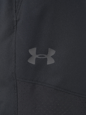 juoda UNDER ARMOUR Standartinis Sportinės kelnės 'Vanish'