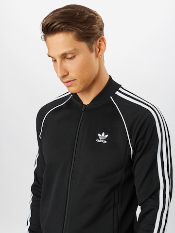 ADIDAS ORIGINALS Regular Fit Sweatjacke 'Adicolor Classics Primeblue' in Schwarz