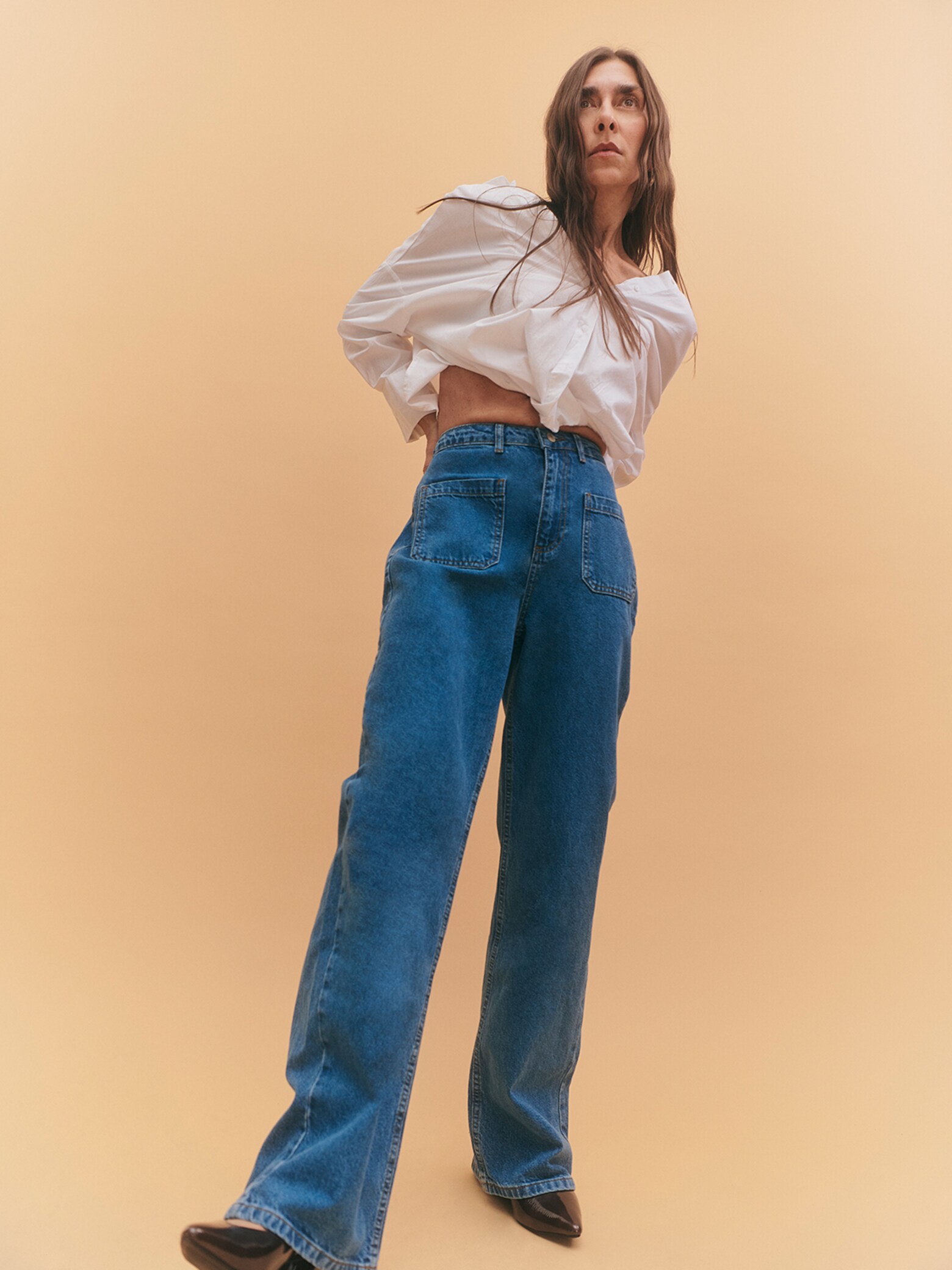 Rachel - Classic Denim White Blouse Look