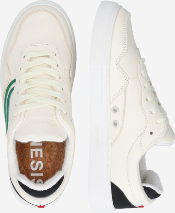 GENESIS Sneakers 'G-Soley' in White