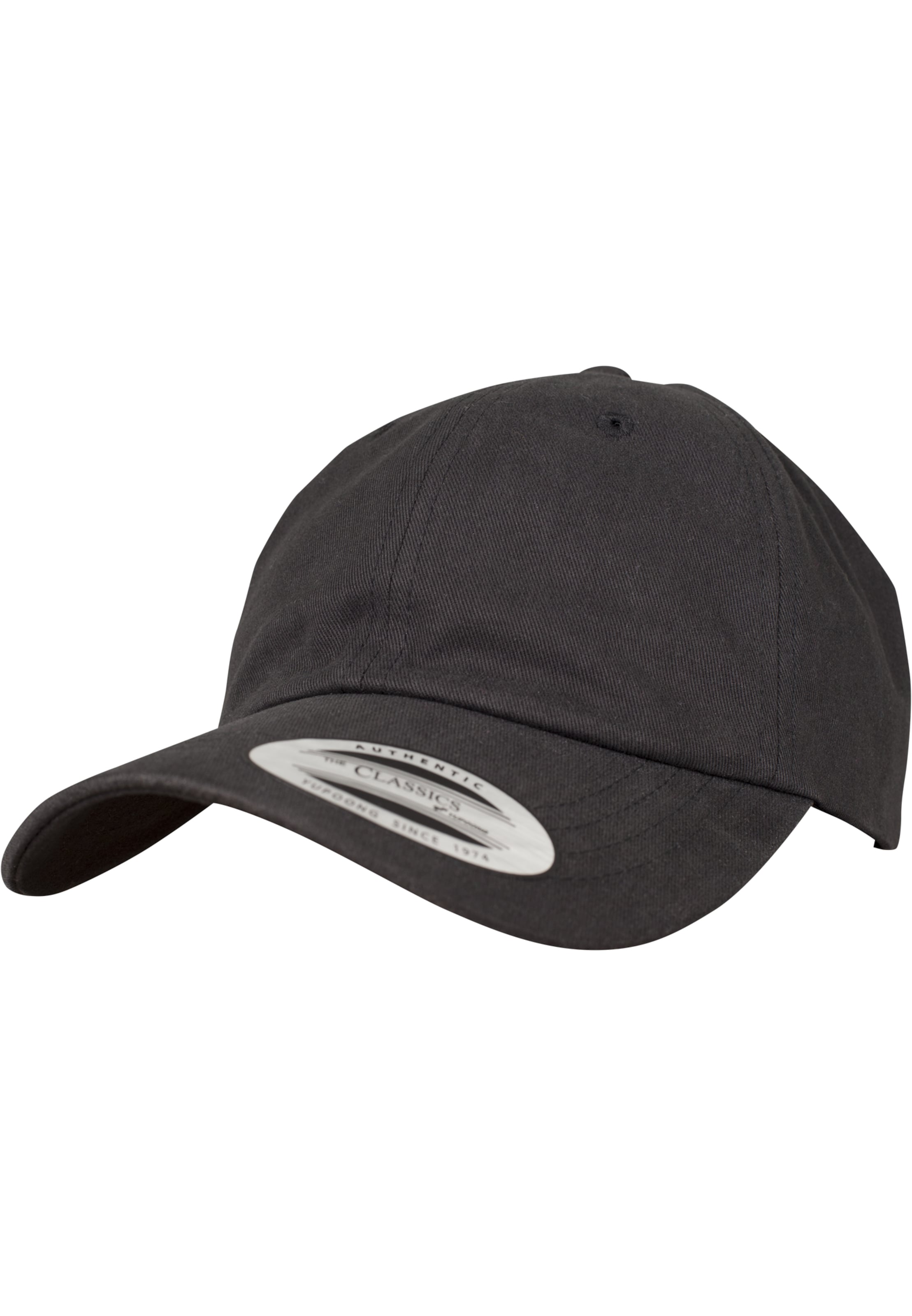 Flexfit Pet in Zwart: voorkant