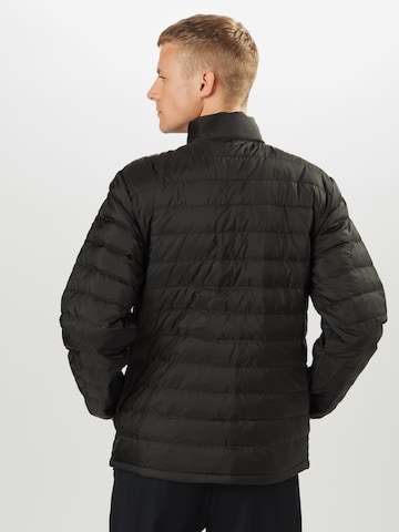 Coupe regular Veste d’hiver 'Presidio Packable Jacket' LEVI'S ® en noir