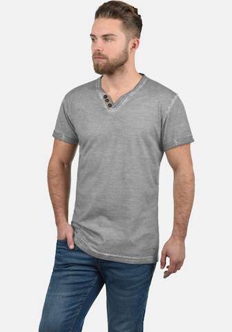 !Solid Shirt Tino in Grau: predná strana